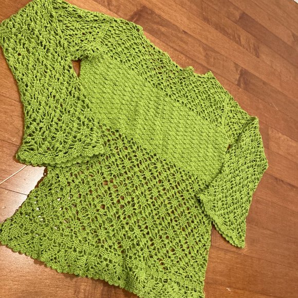 Hand Made Crochet tunic. Size 8 in avocado green color. - Picture 6 of 11